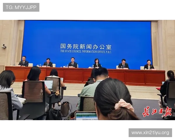 立即加入e体育平台,注册享受丰富赛事和专属会员权益 立即加入e体育平台,注册享受丰富赛事和专属会员权益